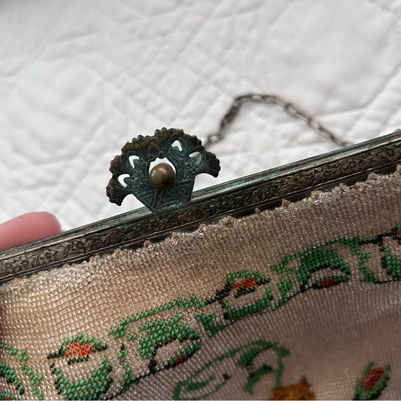 Antique beaded purse/clutch - Picture 6 of 9